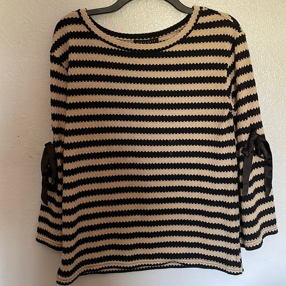 Sanctuary‎ Striped Blouse with Bows on the Sleeves